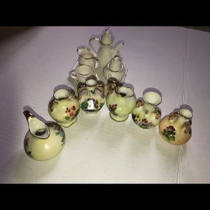 Vintage KASUGA Japanese small jars